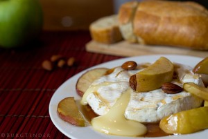 Brie fondant aux pommes et sirop d'érable :)